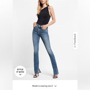 Express Mid Rise Medium Wash Skyscraper Jeans - Gently Worn